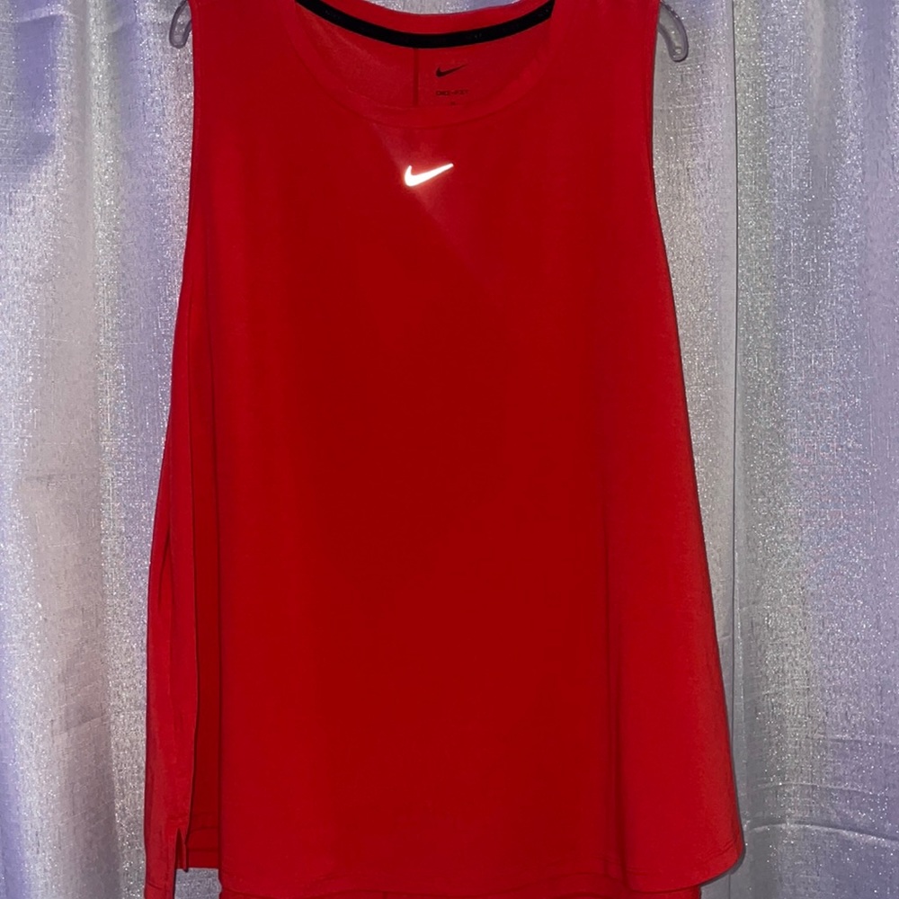 Red Nike 1x muscle tee shirt